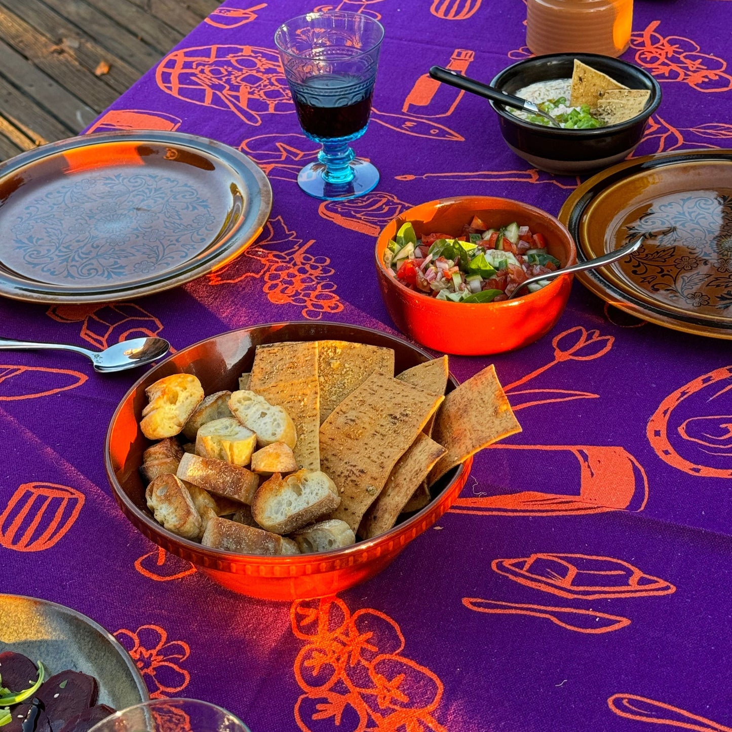 Purple Feast Tablecloth - Dancing Grass