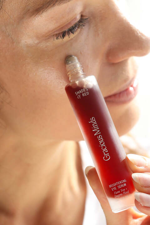 Shades Of Red Brighten & Correct Eye Serum 15ml + Reusable Eye Masks - Gracious Minds